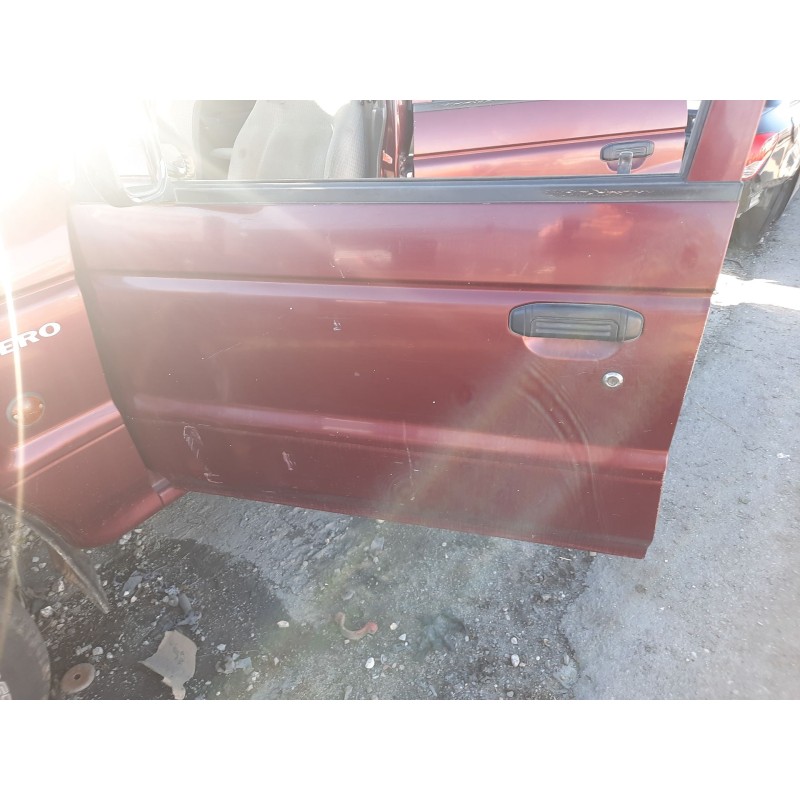 Recambio de puerta delantera izquierda para mitsubishi montero classic (v2_w, v6_w, v7_w) 2.5 td (v24w) referencia OEM IAM   