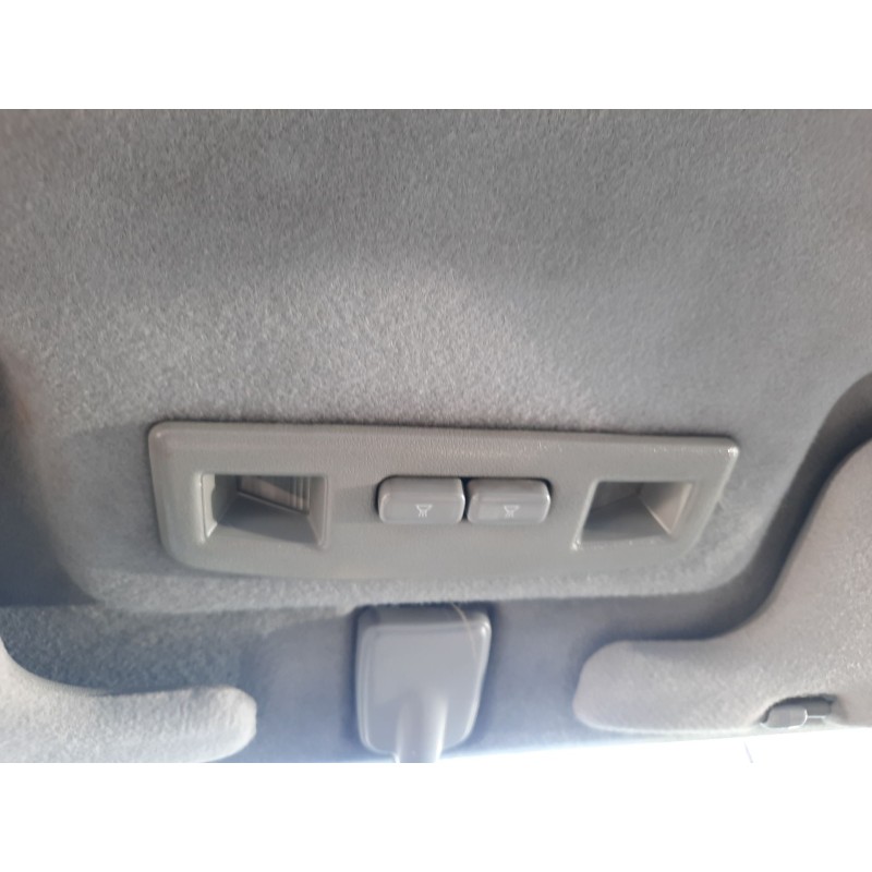 Recambio de luz interior para mitsubishi montero classic (v2_w, v6_w, v7_w) 2.5 td (v24w) referencia OEM IAM   