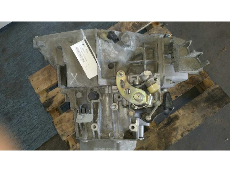 Recambio de caja cambios para citroën c5 berlina 2.0 hdi sx referencia OEM IAM 20LM23  