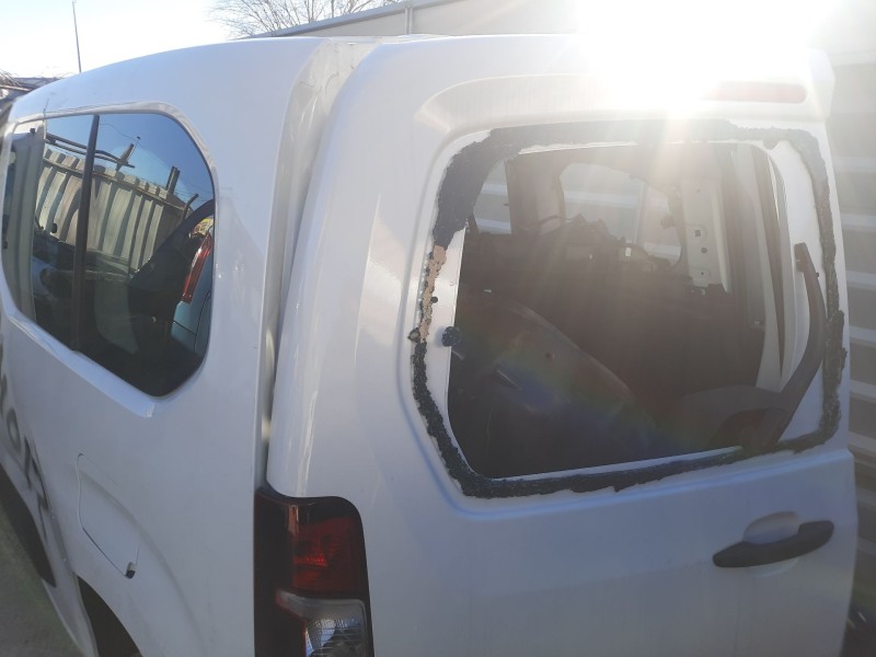 opel combo e tour / life (k9) del año 2024