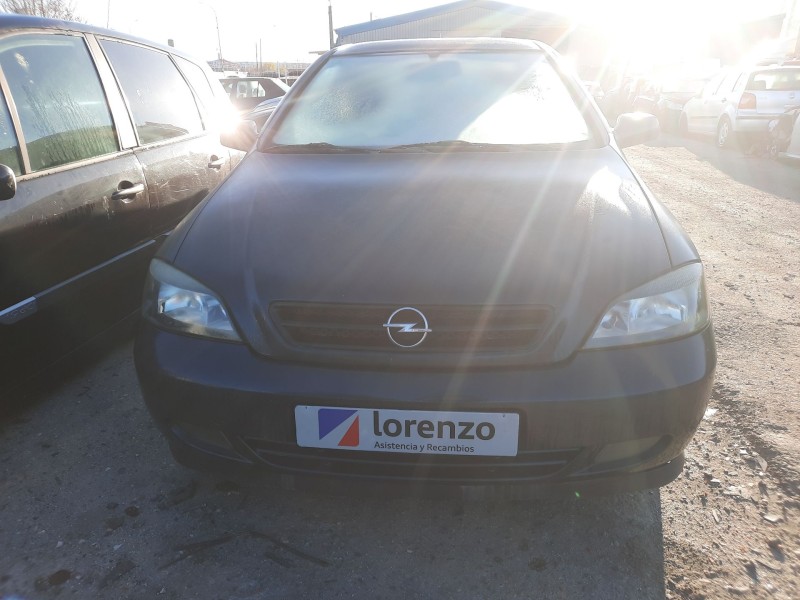 opel astra g coupé (t98) del año 2001