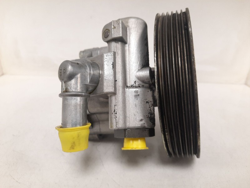 Recambio de bomba direccion para citroën c5 i (dc_) 2.0 hdi (dcrhzb, dcrhze) referencia OEM IAM 9636086680 7617955502 
