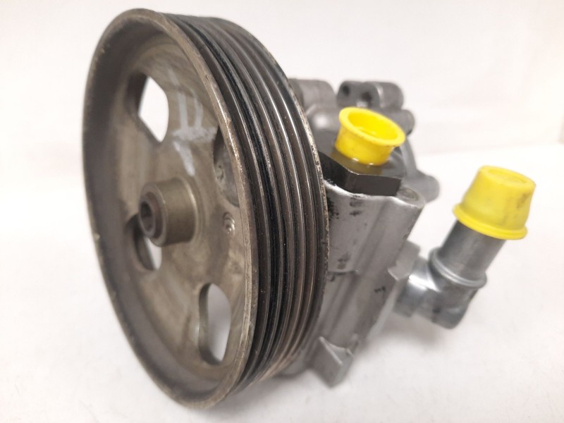 Recambio de bomba direccion para citroën c5 i (dc_) 2.0 hdi (dcrhzb, dcrhze) referencia OEM IAM 9636086680 7617955502 