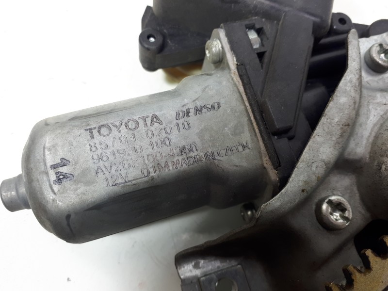 Recambio de elevalunas trasero izquierdo para toyota auris luna+ referencia OEM IAM 8570102010 961920100 AV26201004350