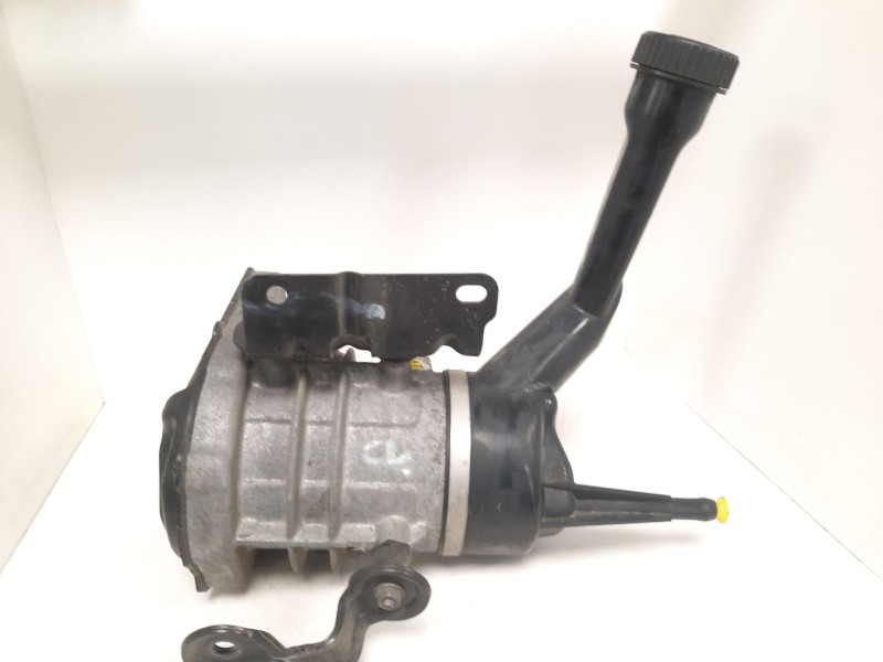 Recambio de bomba direccion para citroën c4 picasso i monospace (ud_) 1.6 hdi referencia OEM IAM 9684040180 A0012439 