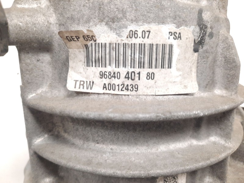 Recambio de bomba direccion para citroën c4 picasso i monospace (ud_) 1.6 hdi referencia OEM IAM 9684040180 A0012439 