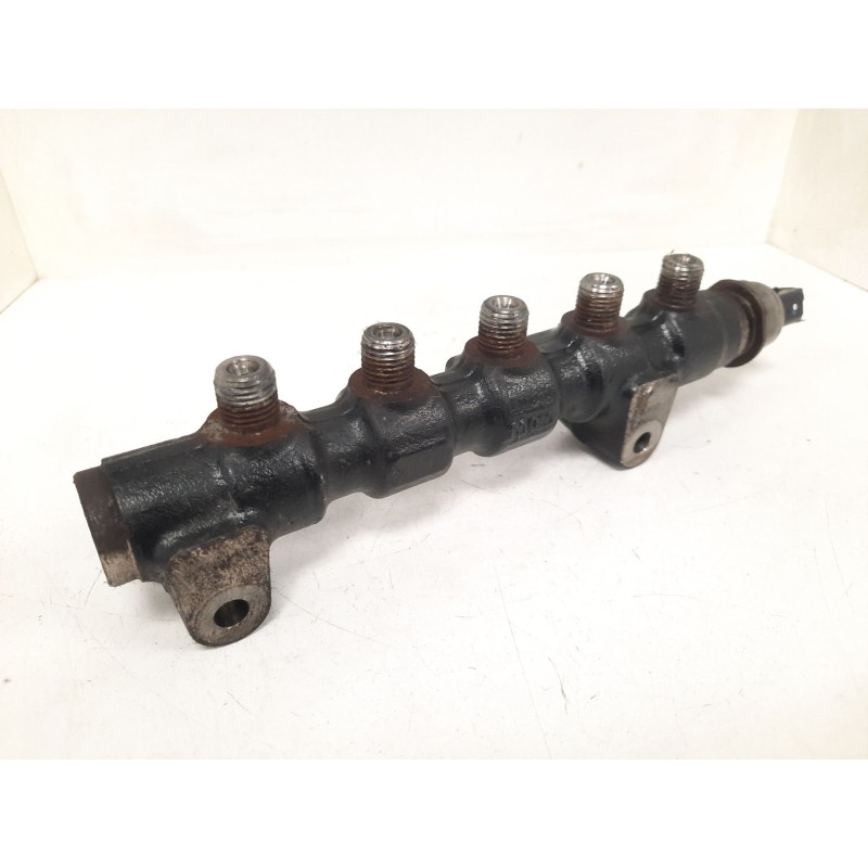 Recambio de rampa inyectora para peugeot 308 i (4a_, 4c_) 1.6 hdi referencia OEM IAM 9654592680 9654590 018903319