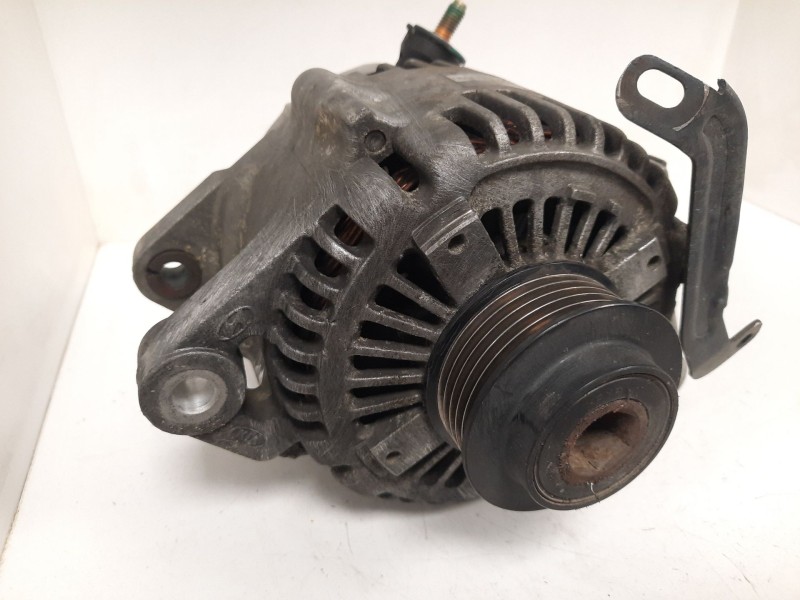 Recambio de alternador para kia carnival / grand carnival iii (vq) 2.9 crdi referencia OEM IAM 373004X900 021319221 