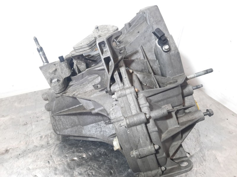 Recambio de caja cambios para renault megane ii sedán (lm0/1_) 1.5 dci (lm1e) referencia OEM IAM TL4K9KX   Recambio de caja cambios para renault megane ii sedán (lm0/1_) 1.5 dci (lm1e) referencia OEM IAM TL4K9KX