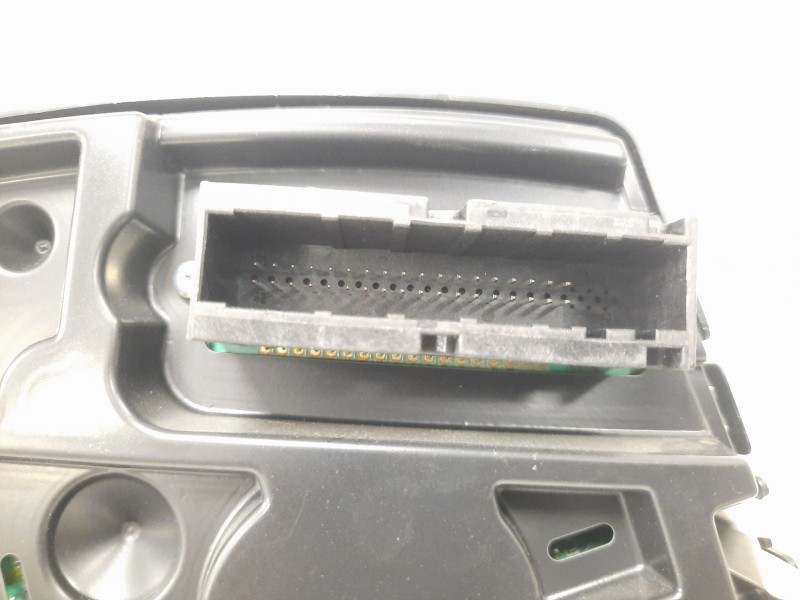 Recambio de cuadro instrumentos para opel astra h berlina cosmo referencia OEM IAM 13172012 SW4405 