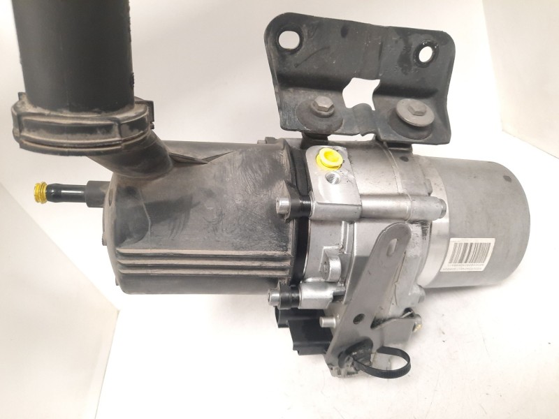 Recambio de bomba direccion para peugeot 5008 (0u_, 0e_) 1.6 bluehdi 120 referencia OEM IAM   