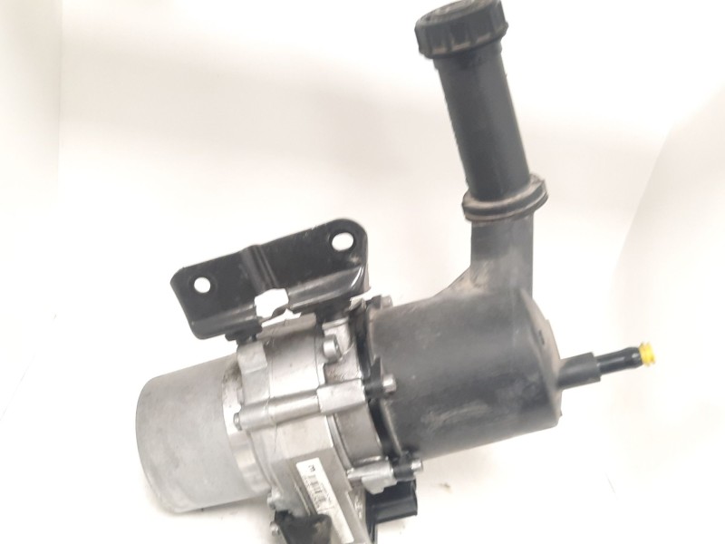 Recambio de bomba direccion para peugeot 5008 (0u_, 0e_) 1.6 bluehdi 120 referencia OEM IAM   
