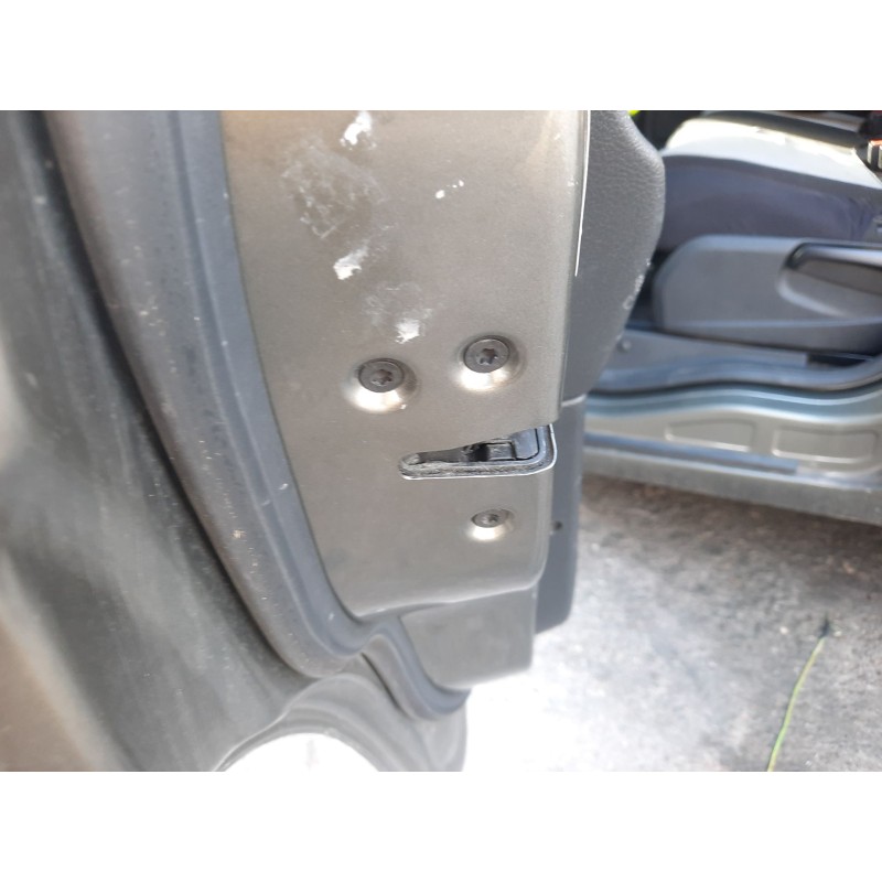 Recambio de cerradura puerta trasera izquierda para ford s-max (wa6) 2.0 tdci referencia OEM IAM   