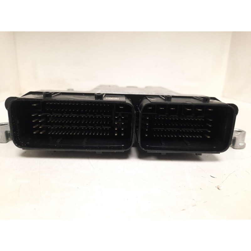 Recambio de centralita motor uce para opel combo e tour / life (k9) 1.5 referencia OEM IAM 0281039556  