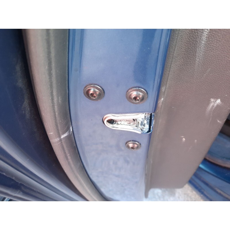 Recambio de cerradura puerta trasera izquierda para opel zafira tourer c (p12) 1.6 cdti (75) referencia OEM IAM   