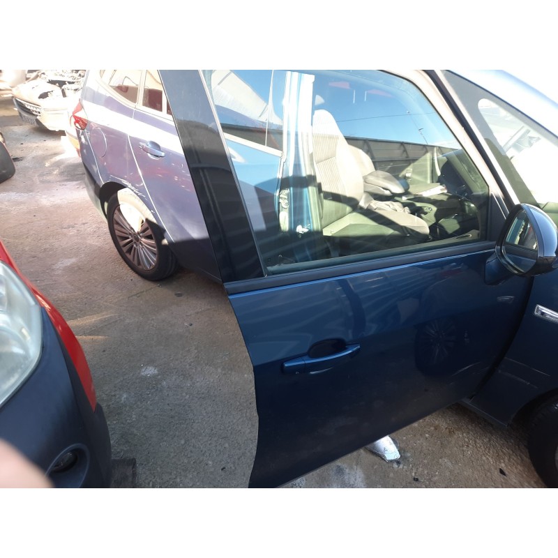 Recambio de puerta delantera derecha para opel zafira tourer c (p12) 1.6 cdti (75) referencia OEM IAM   