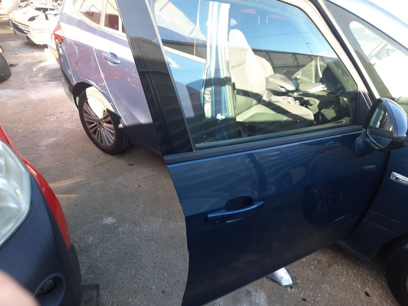 Recambio de puerta delantera derecha para opel zafira tourer c (p12) 1.6 cdti (75) referencia OEM IAM   