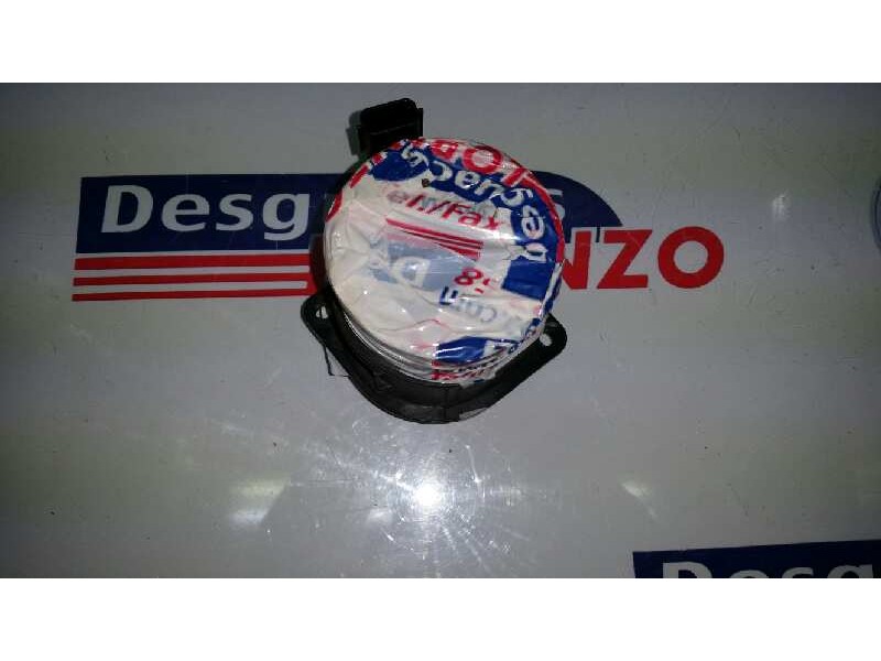 Recambio de caudalimetro para renault twingo dynamique referencia OEM IAM 8200682558 5WK97021 