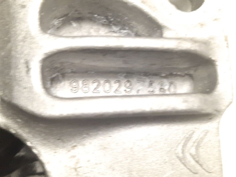 Recambio de soporte motor derecho para opel combo e tour / life (k9) 1.5 referencia OEM IAM 9820297580   Recambio de soporte motor derecho para opel combo e tour / life (k9) 1.5 referencia OEM IAM 9820297580