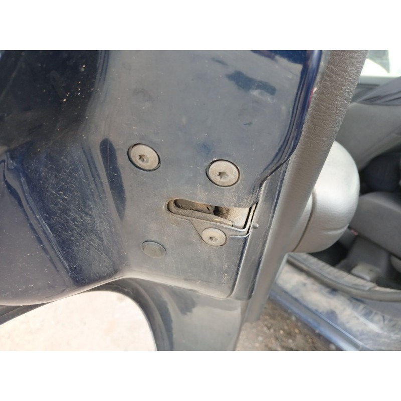 Recambio de cerradura puerta trasera izquierda para chrysler pt cruiser (pt_) 2.2 crd referencia OEM IAM   