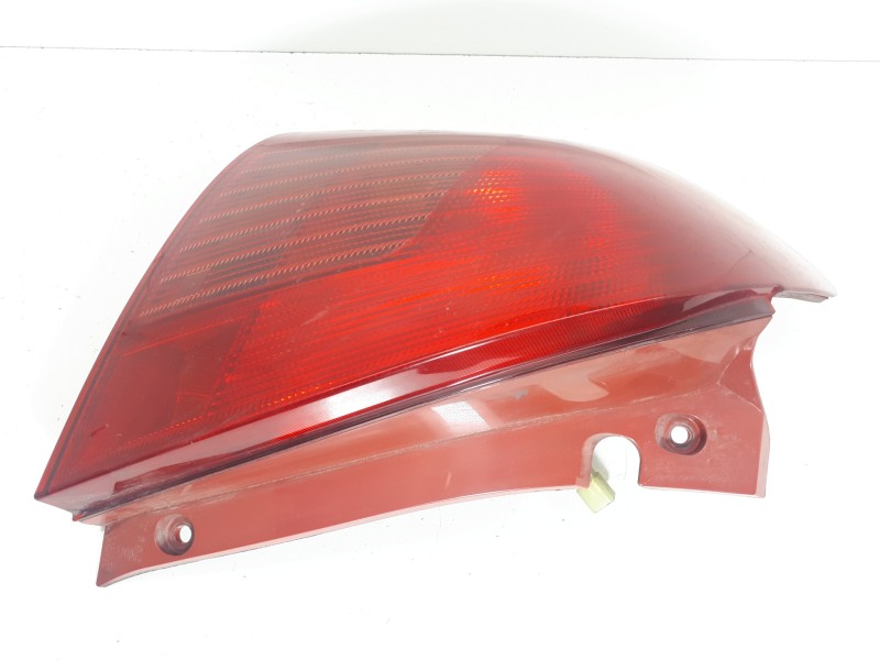 Recambio de piloto trasero izquierdo para suzuki swift berlina (mz) gl (3-ptas.) referencia OEM IAM   