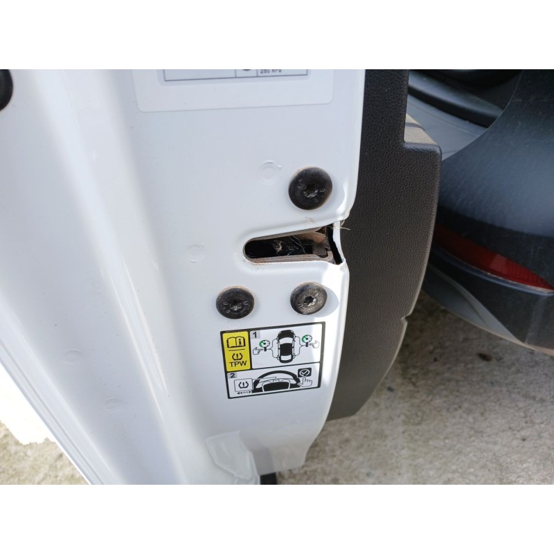 Recambio de cerradura puerta delantera izquierda para nissan townstar furgoneta/monovolumen (xfk) 1.3 referencia OEM IAM   