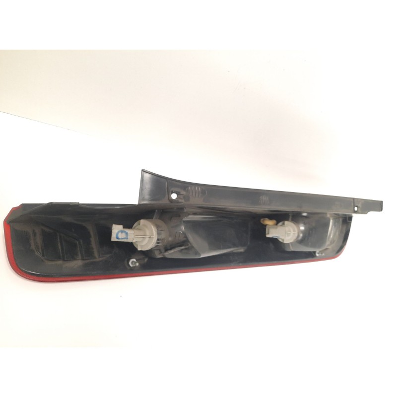 Recambio de piloto trasero derecho para ford focus berlina (cap) 2.0 tdci cat referencia OEM IAM  12176 