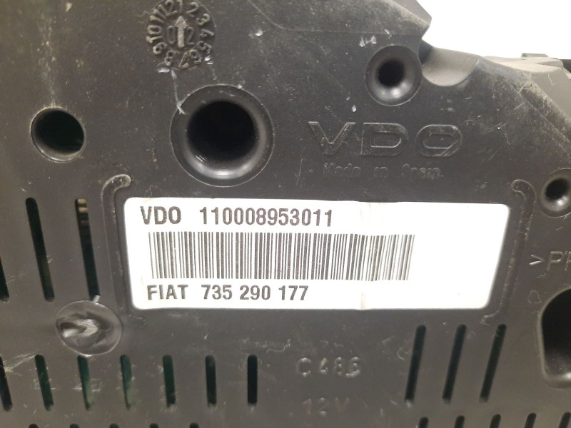 Recambio de cuadro instrumentos para alfa romeo 147 (190) 1.6 16v cat referencia OEM IAM 735290177 110008953011 