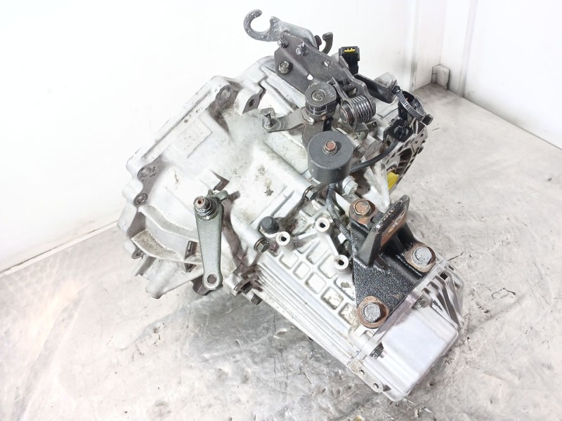 Recambio de caja cambios para hyundai getz (tb) 1.5 crdi gls referencia OEM IAM J52271 667632 