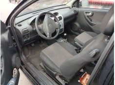 opel corsa c (x01) del año 2005 2