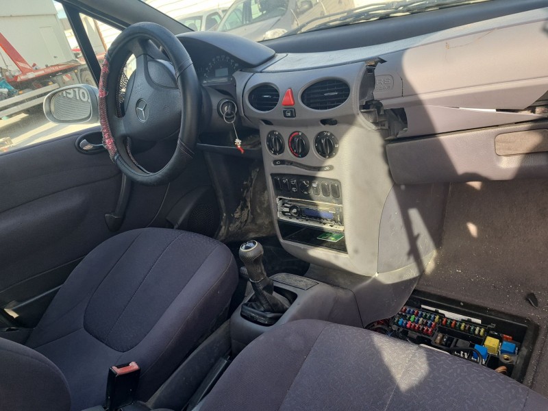 mercedes-benz clase a (w168) del año 1999