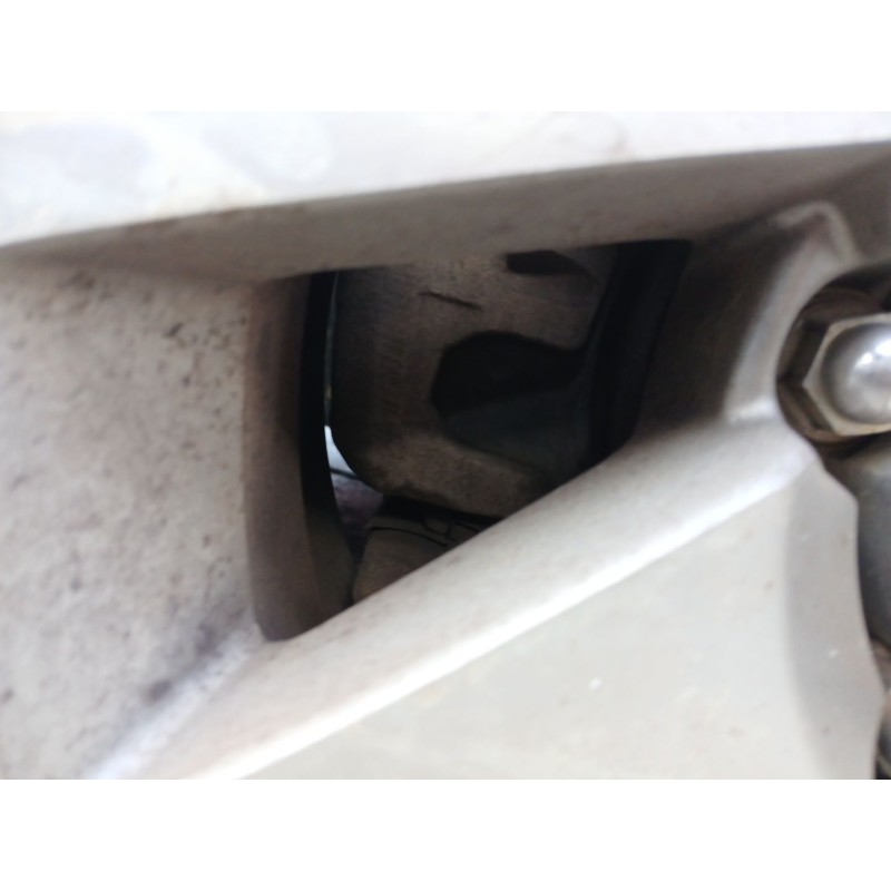 Recambio de pinza freno delantera derecha para mitsubishi montero sport i (k7_, k9_) 2.5 td (k94w) referencia OEM IAM   
