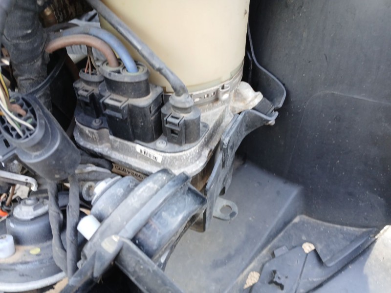 Recambio de bomba direccion para volkswagen polo v (6r1, 6c1) 1.6 tdi referencia OEM IAM   