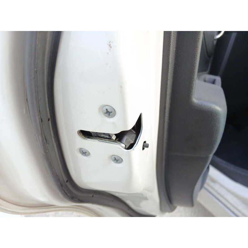 Recambio de cerradura puerta trasera izquierda para nissan note (e12) 1.5 dci referencia OEM IAM   