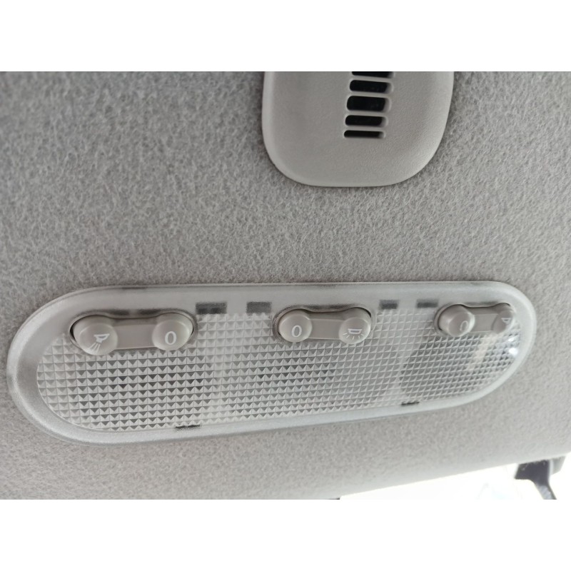 Recambio de luz interior para nissan note (e12) 1.5 dci referencia OEM IAM   