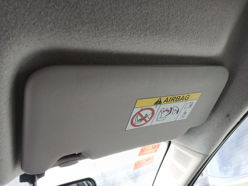 Recambio de parasol derecho para nissan note (e12) 1.5 dci referencia OEM IAM   