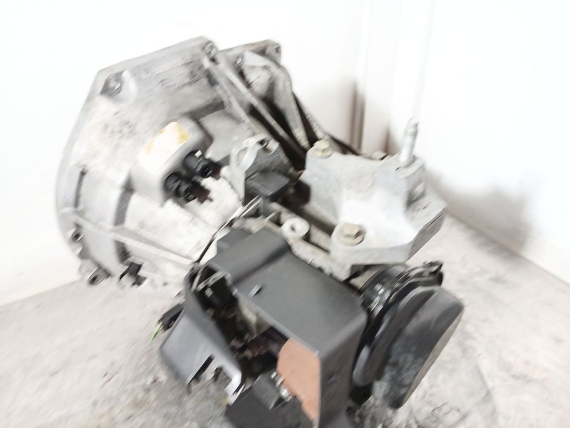 Recambio de caja cambios para ford fiesta v (jh_, jd_) 1.4 tdci referencia OEM IAM 2N1R7002  