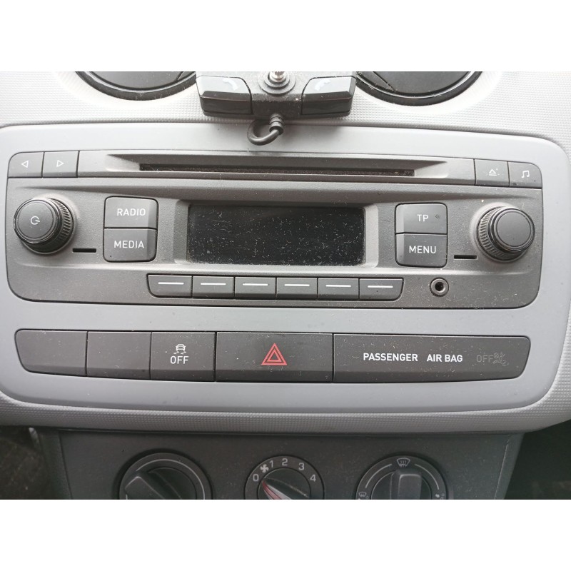 Recambio de sistema audio / radio cd para seat ibiza iv (6j5, 6p1) 1.6 tdi referencia OEM IAM   