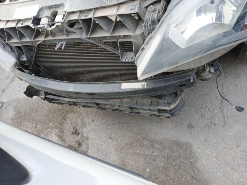 Recambio de refuerzo paragolpes delantero para seat ibiza iv (6j5, 6p1) 1.4 tdi referencia OEM IAM   