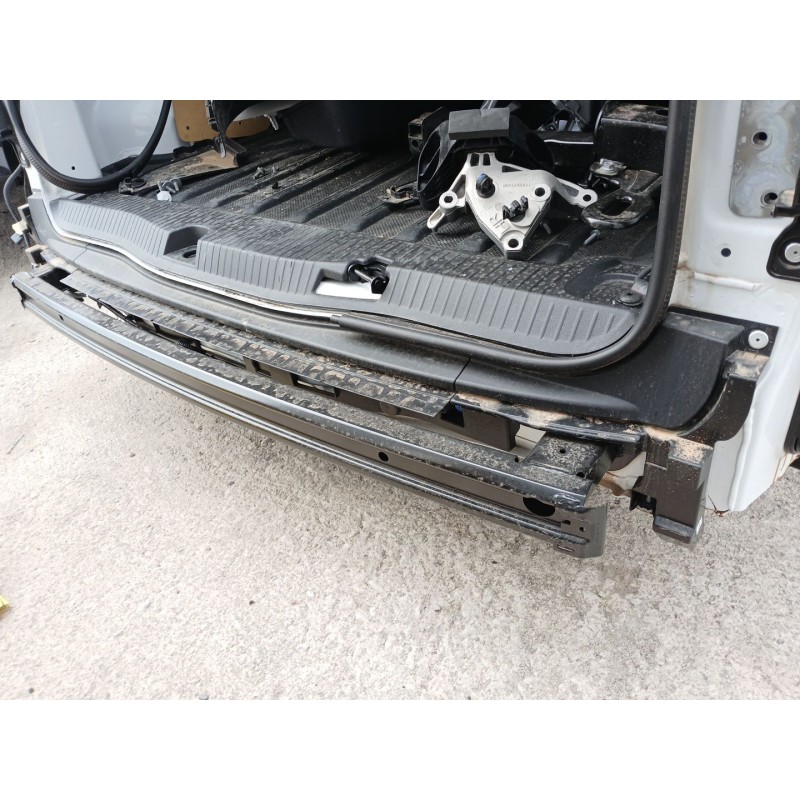 Recambio de refuerzo paragolpes trasero para nissan townstar furgoneta/monovolumen (xfk) 1.3 referencia OEM IAM   