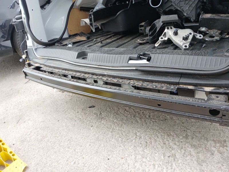 Recambio de refuerzo paragolpes trasero para nissan townstar furgoneta/monovolumen (xfk) 1.3 referencia OEM IAM   