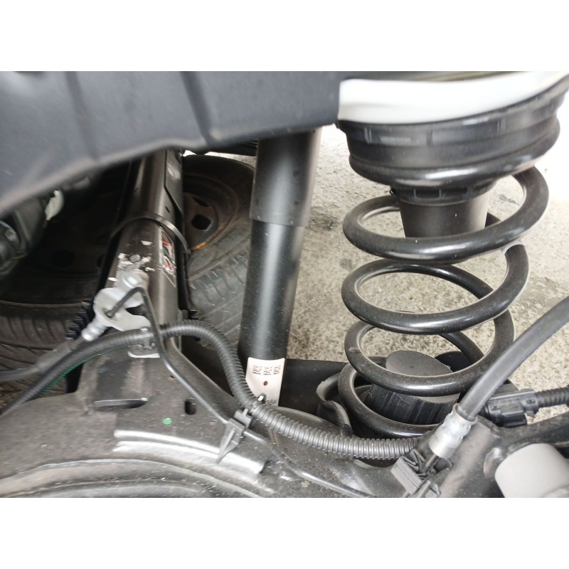 Recambio de amortiguador trasero izquierdo para opel combo e tour / life (k9) 1.5 referencia OEM IAM   