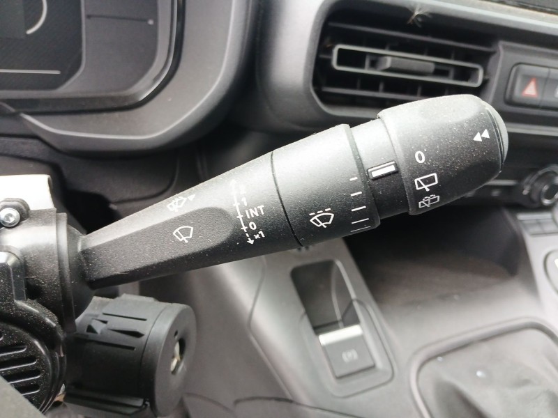 Recambio de mando luces para opel combo e tour / life (k9) 1.5 referencia OEM IAM   