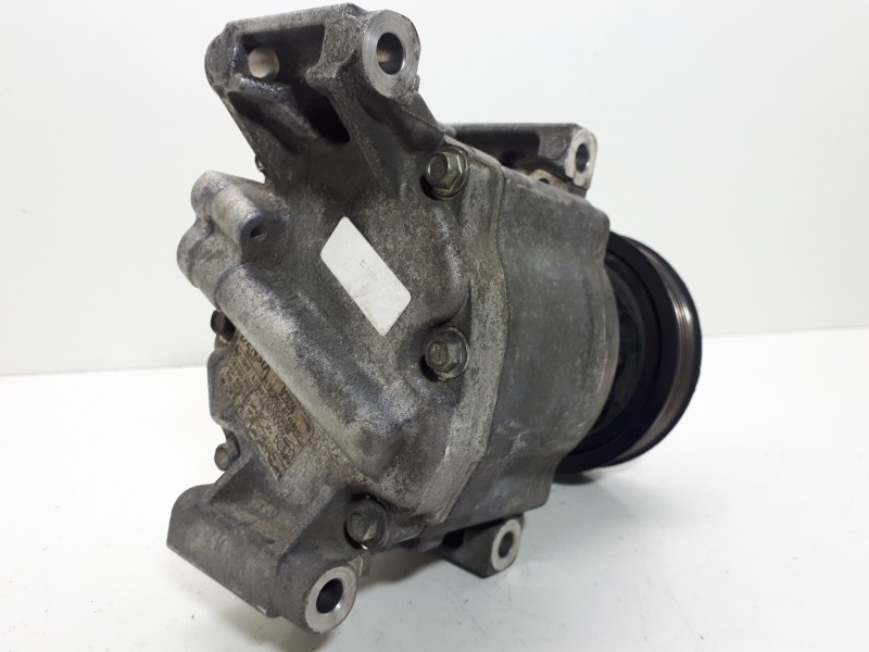 Recambio de compresor aire acondicionado para lancia ypsilon (101) 1,3 multijet 16v sport momodesign referencia OEM IAM 5A797560