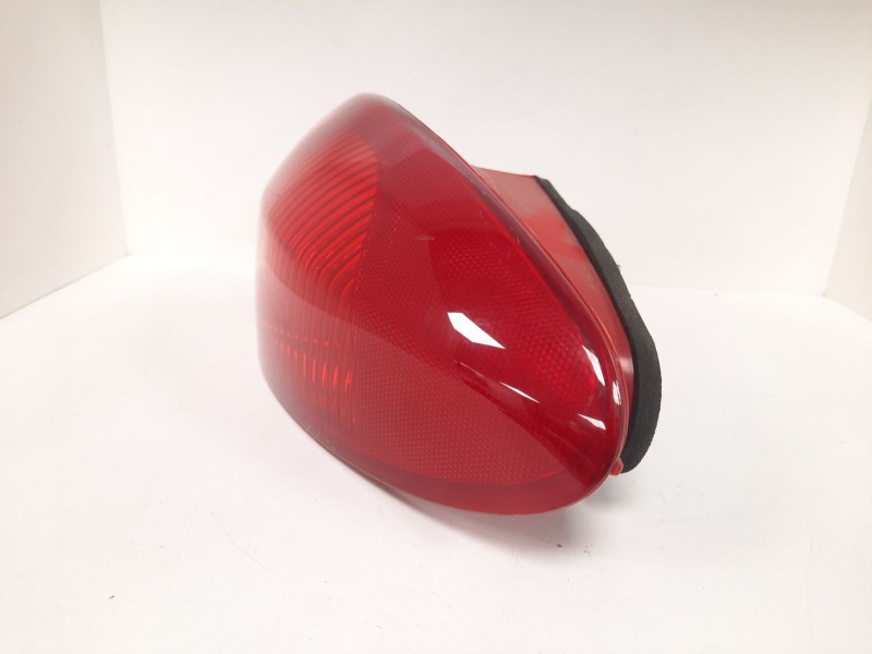 Recambio de piloto trasero derecho para alfa romeo 147 (190) 1.6 16v cat referencia OEM IAM  31901 