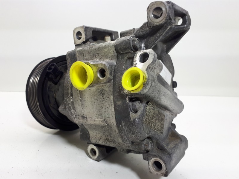 Recambio de compresor aire acondicionado para lancia ypsilon (101) 1,3 multijet 16v sport momodesign referencia OEM IAM 5A797560