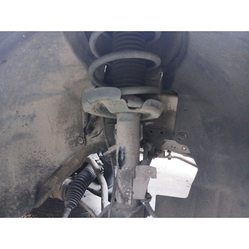 Recambio de amortiguador delantero derecho para ford c-max (dm2) 1.8 tdci referencia OEM IAM   