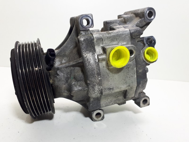 Recambio de compresor aire acondicionado para lancia ypsilon (101) 1,3 multijet 16v sport momodesign referencia OEM IAM 5A797560