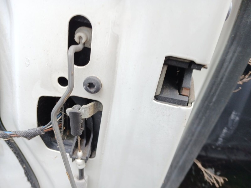 Recambio de cerradura puerta delantera derecha para bmw serie 3 coupe (e92) 335i referencia OEM IAM   