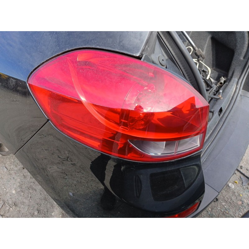 Recambio de piloto trasero izquierdo para renault clio iii grandtour (kr0/1_) 1.5 dci (kr0f) referencia OEM IAM   
